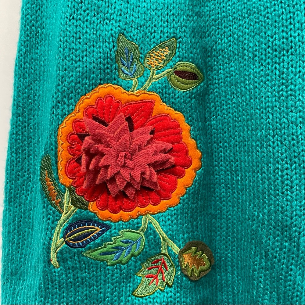 Judith March Green Sweater dress with embroidered flower size s - Picture 2 of 9
